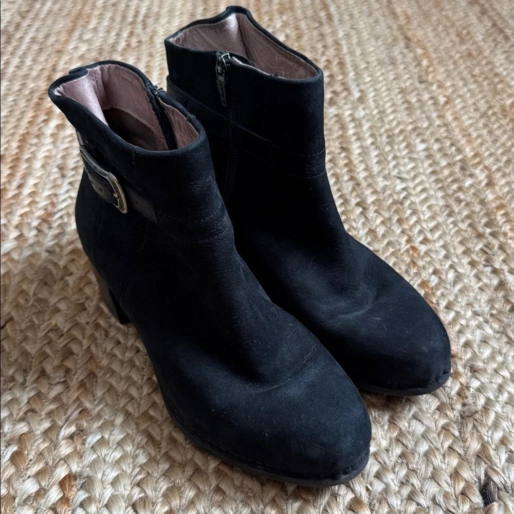 Dansko 37 Hartley Black Ankle Bootie Boot Clog Buckle Shoe - Picture 3 of 9